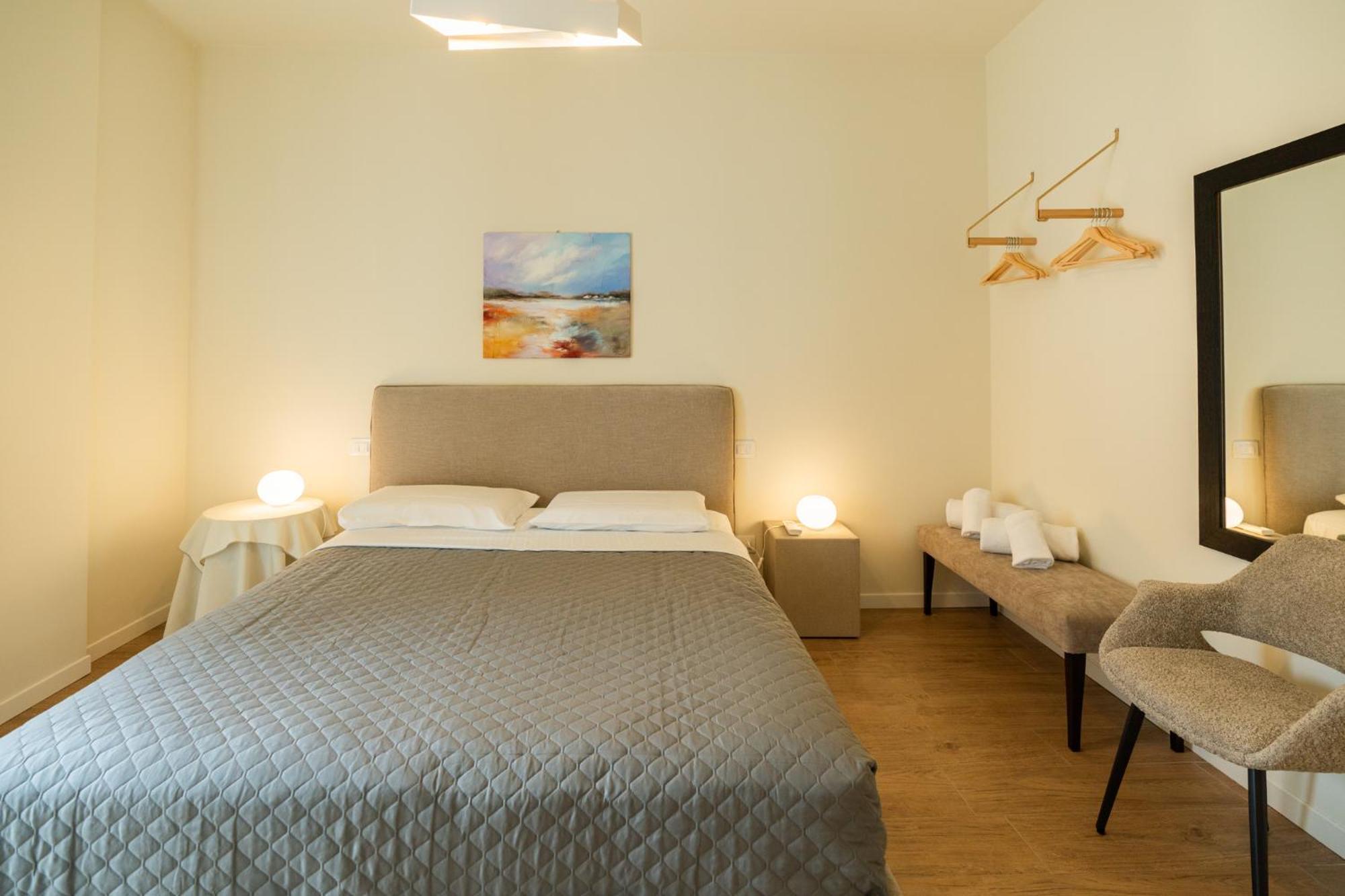 Domus Verona - Ampia Residenza Filippini A Pochi Passi Dall'Arena Chambre photo
