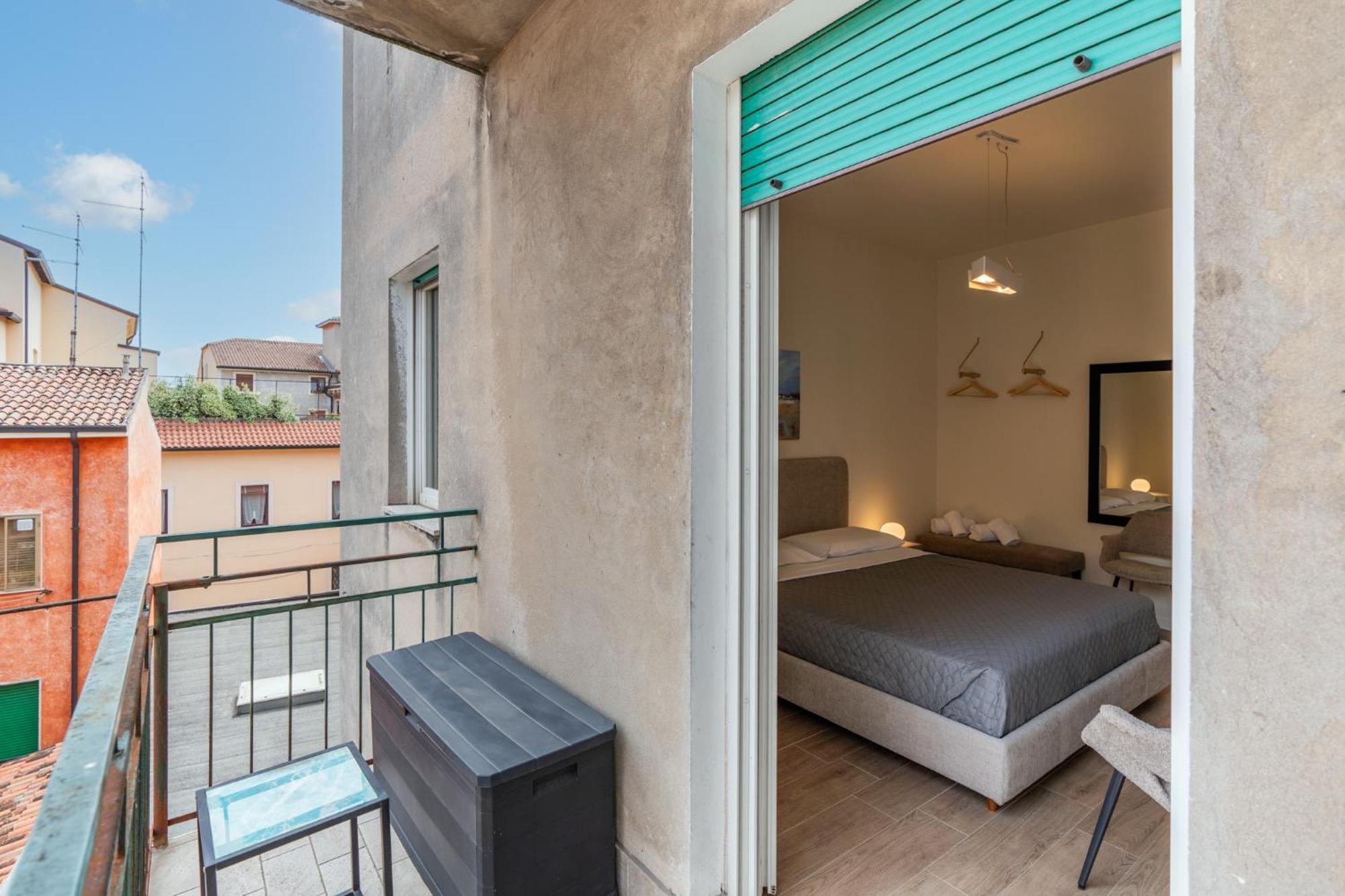 Domus Verona - Ampia Residenza Filippini A Pochi Passi Dall'Arena Chambre photo