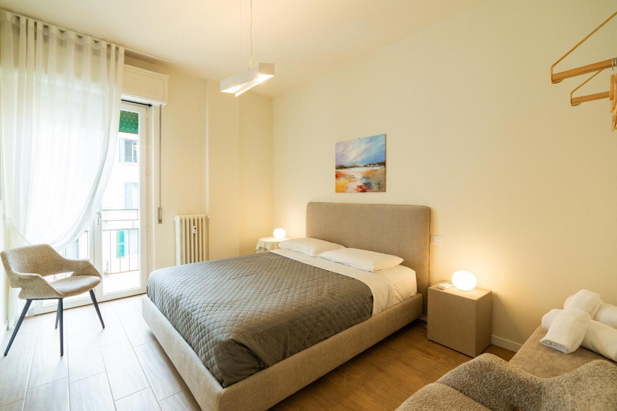 Domus Verona - Ampia Residenza Filippini A Pochi Passi Dall'Arena Extérieur photo