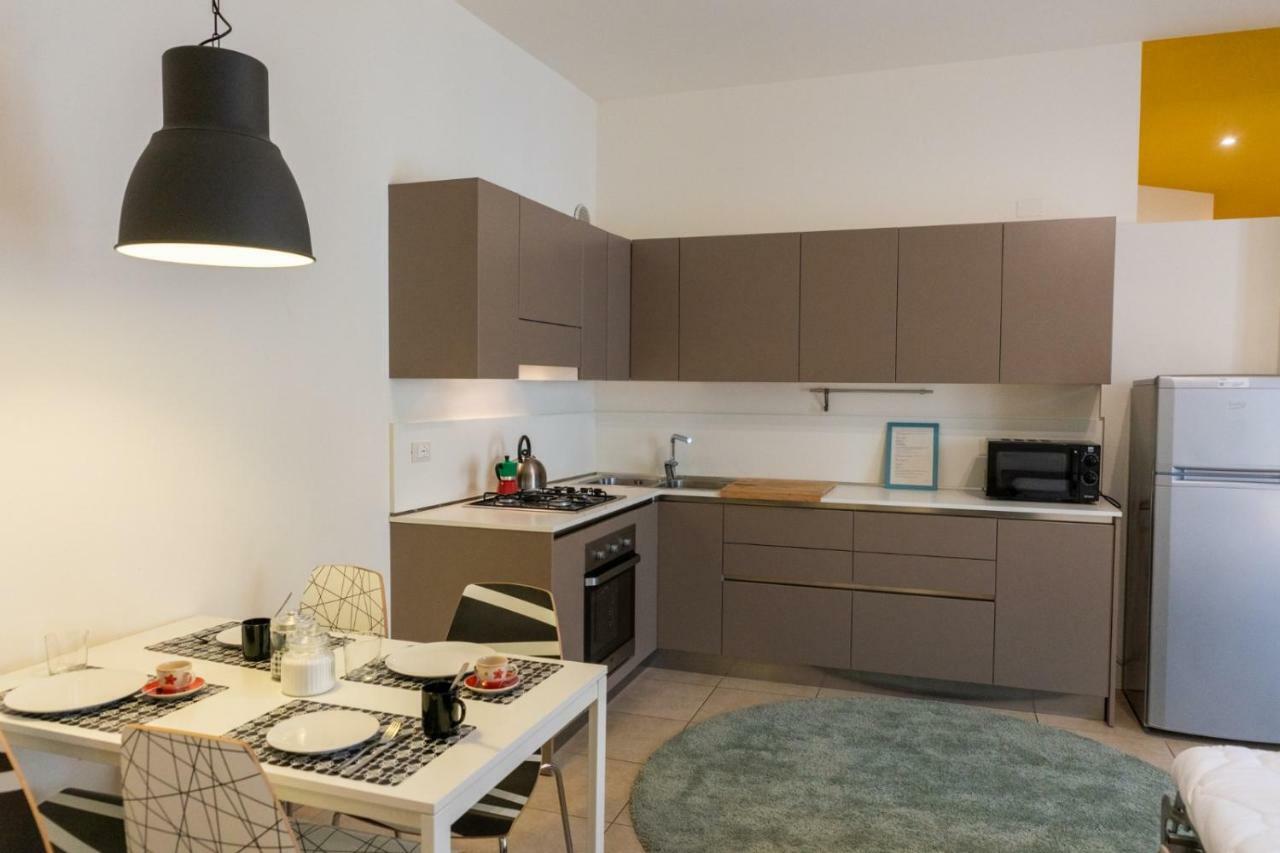 Domus Verona - Ampia Residenza Filippini A Pochi Passi Dall'Arena Extérieur photo